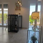 Apartment Sea
